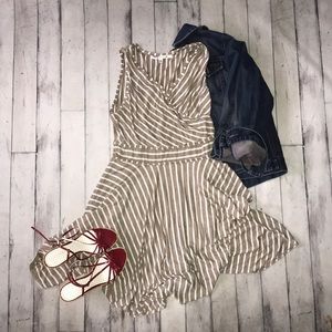 MAX STUDIO faux wrap jersey dress